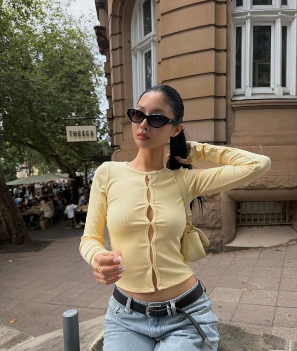 Ribbed Fitted Cut Out Crop Top 26314CXY
